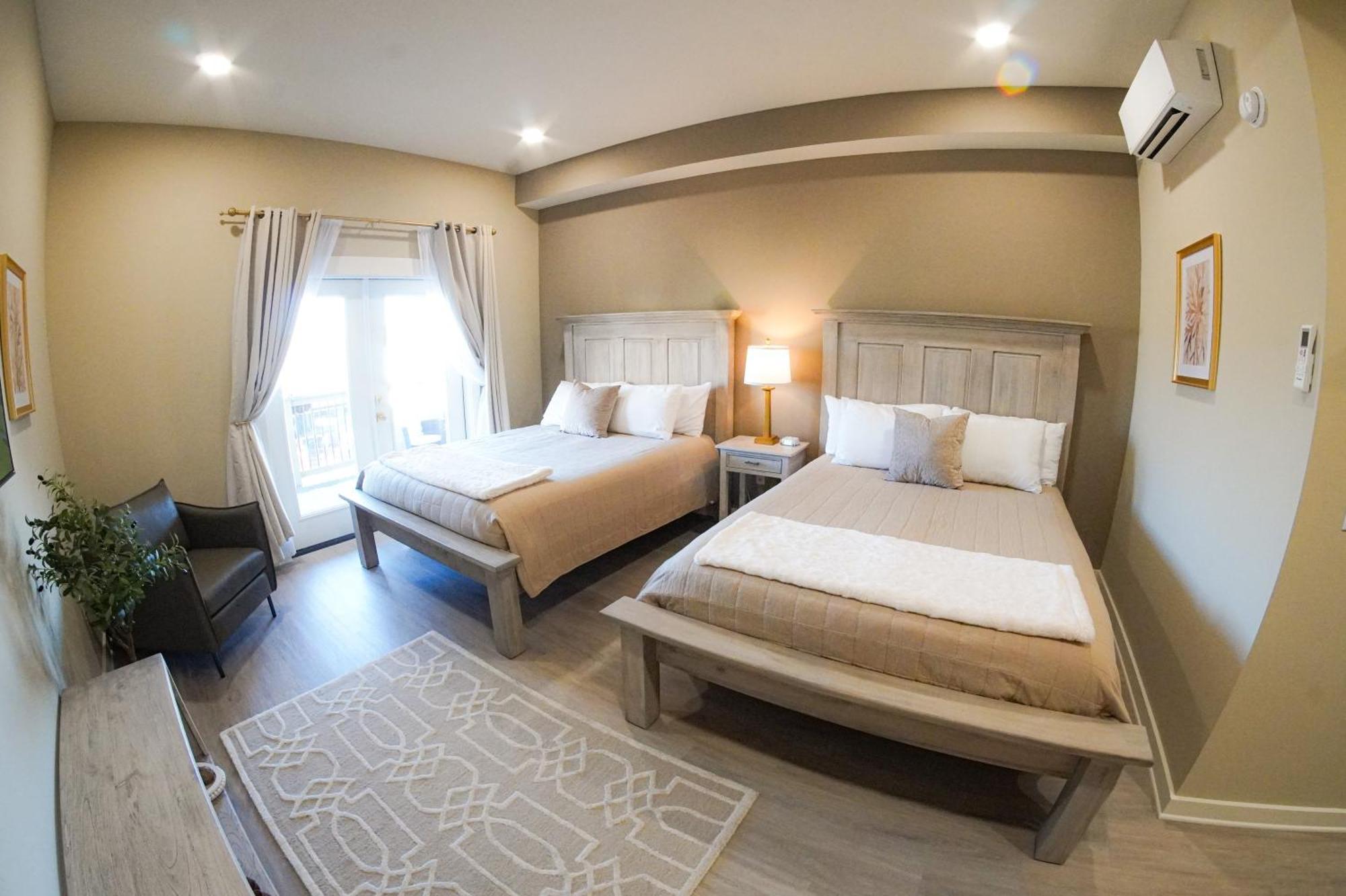 Hotel Whiskey In Паскаґула Екстер'єр фото